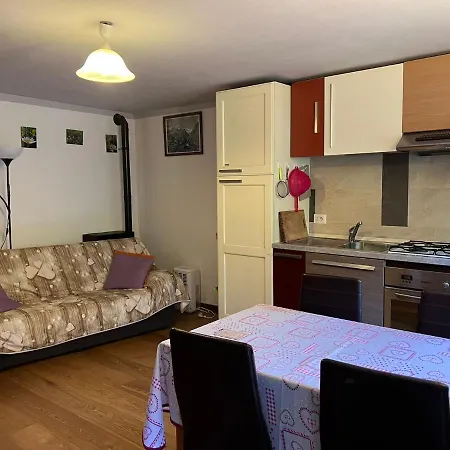 Casa Nonna Rina Holiday home Alagna Valsesia